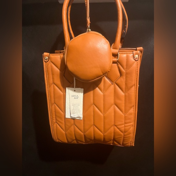 Faux Leather Tote Bag NWT - Picture 1 of 6